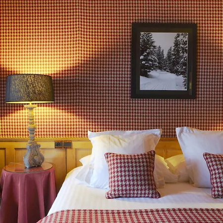 Mont Blanc Hotel 4*