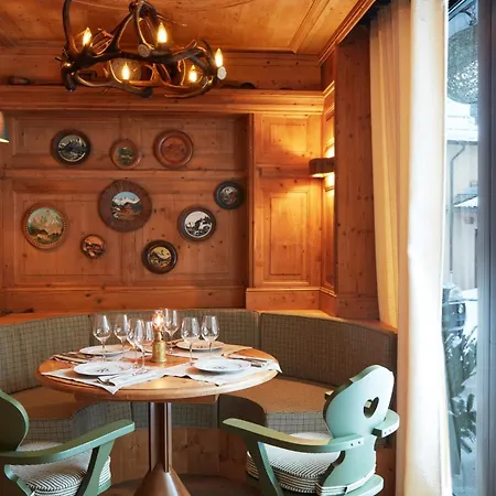 Szálloda Mont Blanc 4*