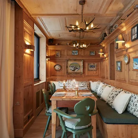 Mont Blanc ホテル メジェーヴ