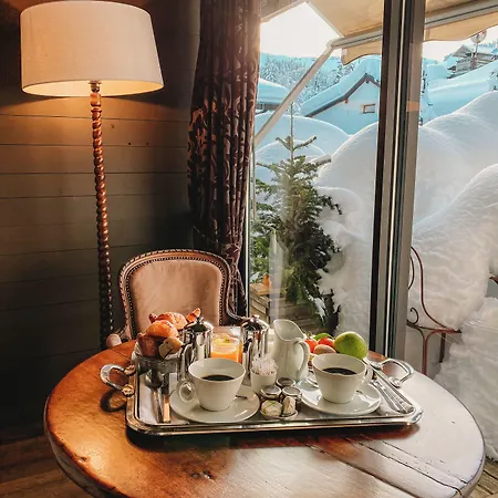 Mont Blanc Hotel